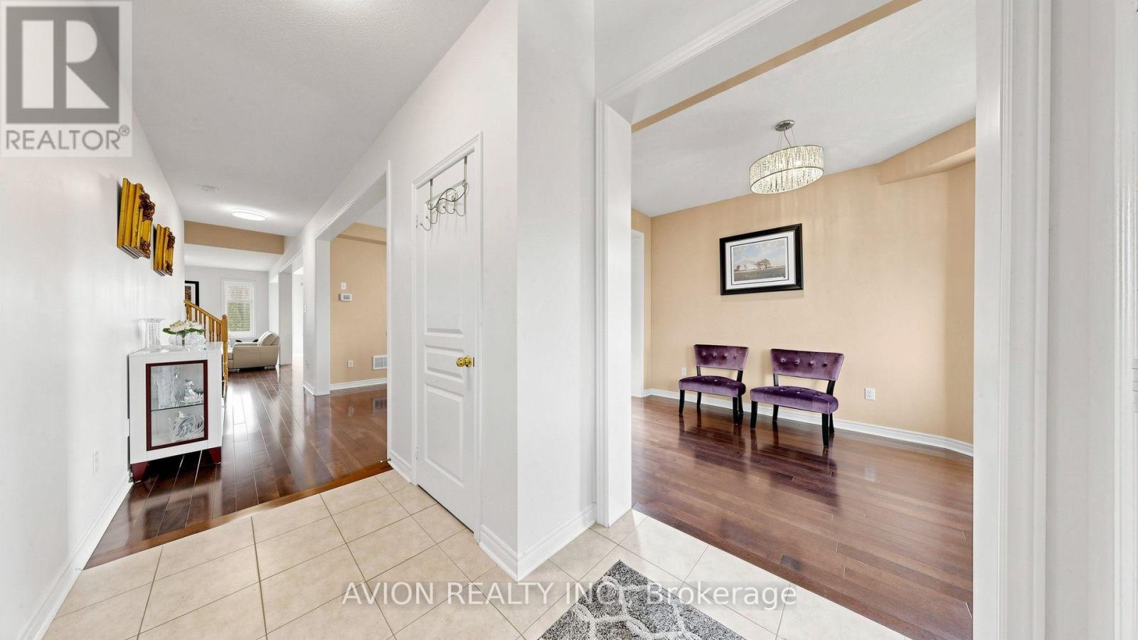 107 ALEXANDER LAWRIE AVENUE - 4
