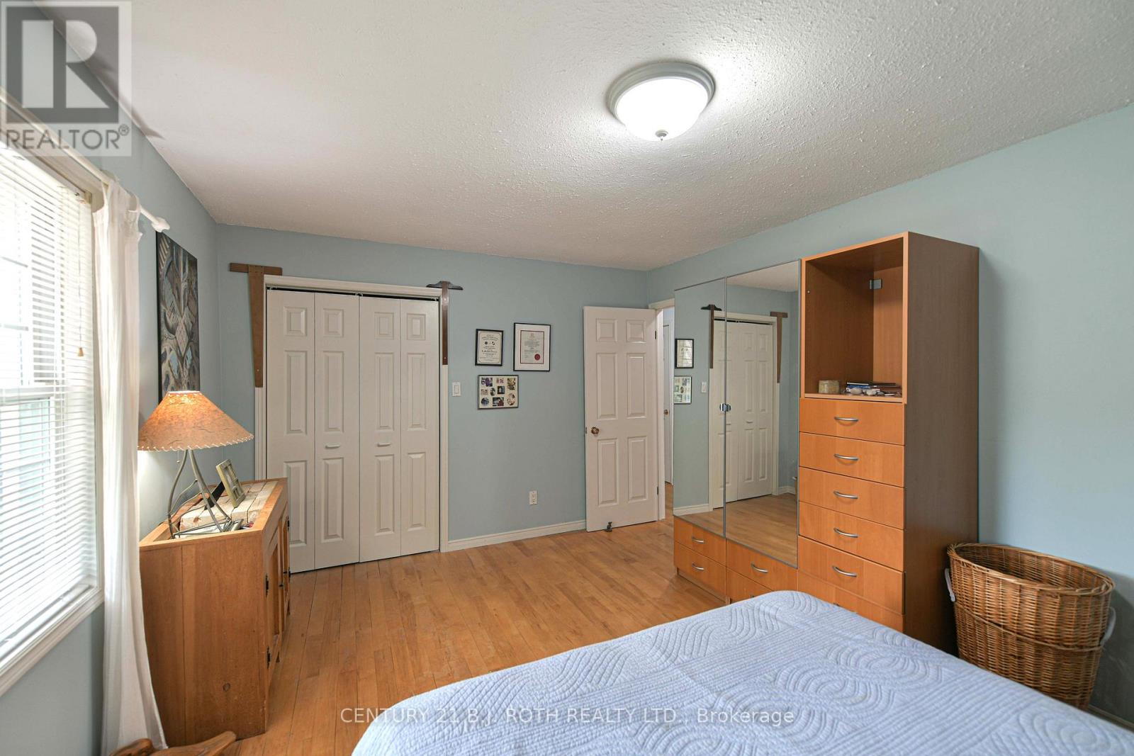 652 WARMINSTER SIDE ROAD - Image 25