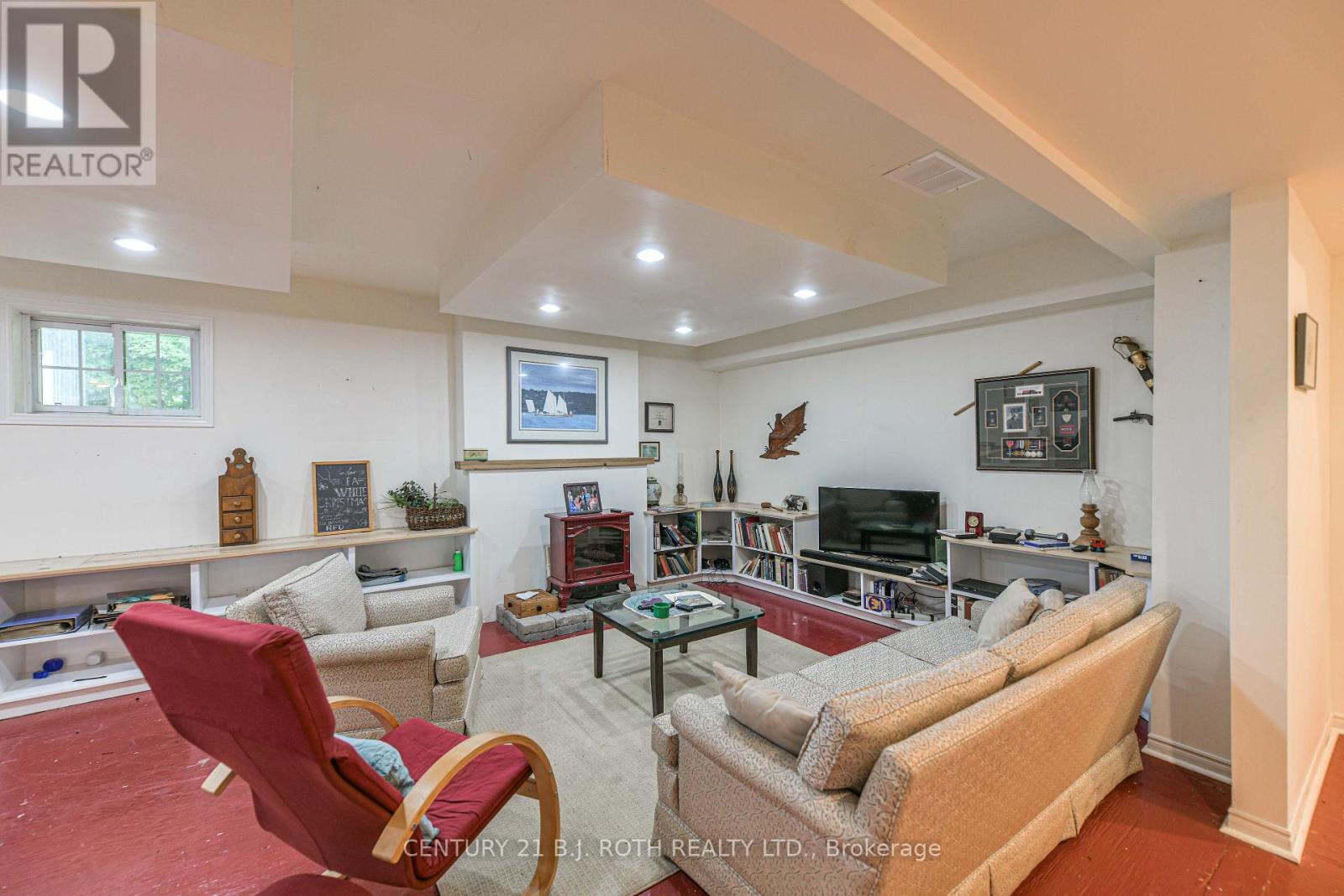 652 WARMINSTER SIDE ROAD - Image 34