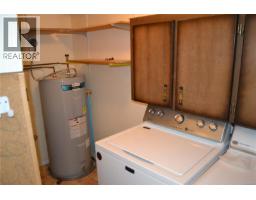 1 523 Island Hwy, Campbell River, BC  Photo 13