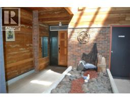 1 523 Island Hwy, Campbell River, BC  Photo 9