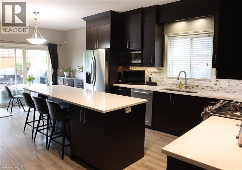 349 WINTERBERRY Boulevard - Image 19