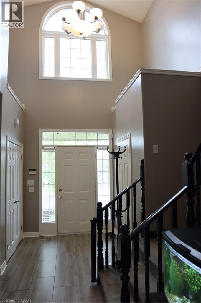 349 WINTERBERRY Boulevard - Image 8