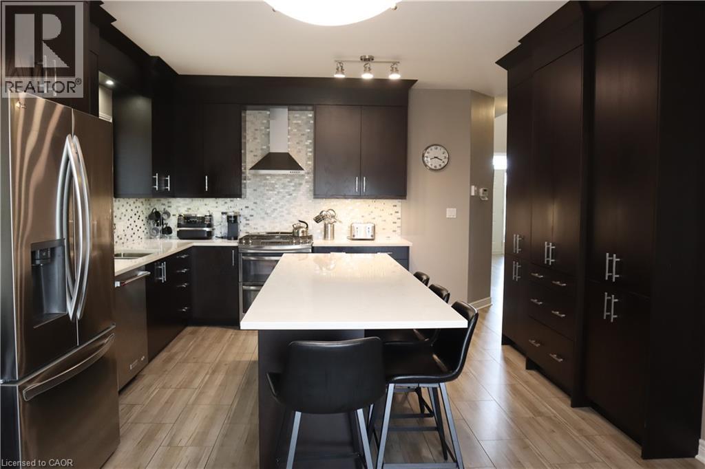 349 WINTERBERRY Boulevard - Image 13