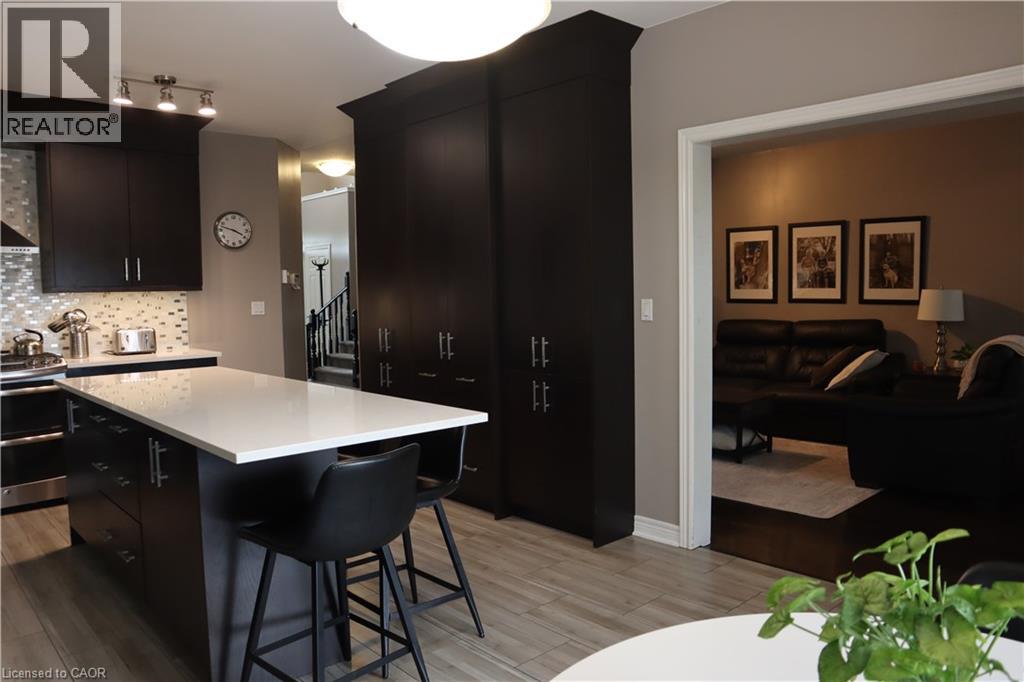 349 WINTERBERRY Boulevard - 17
