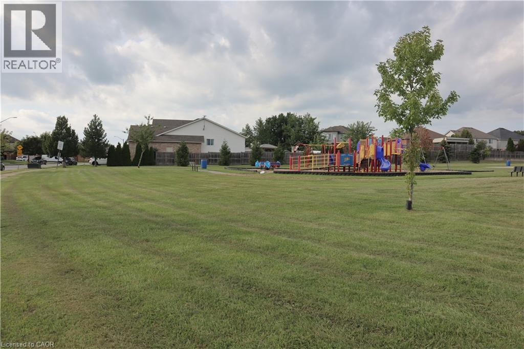 349 WINTERBERRY Boulevard - 47