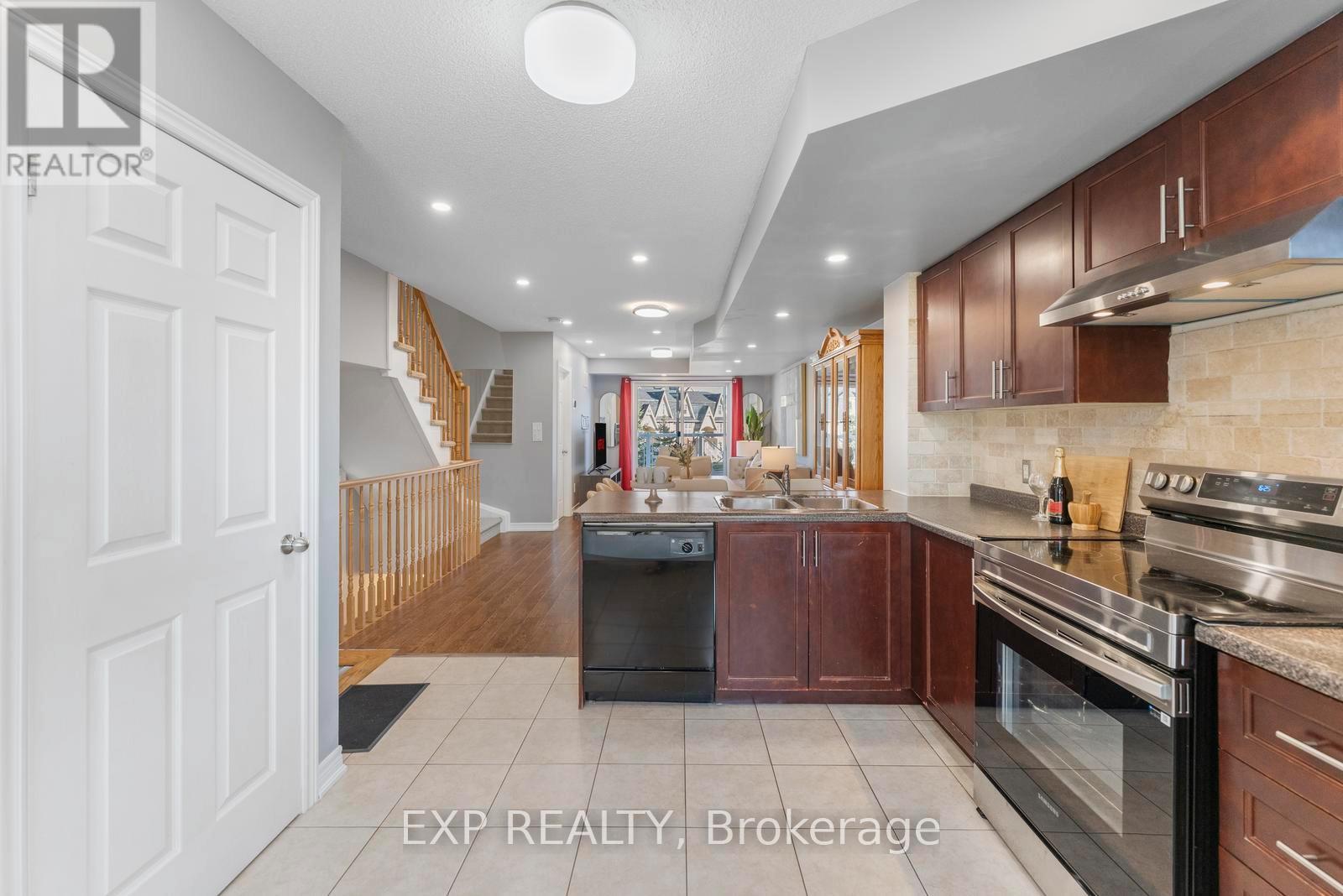 #13 1380 COSTIGAN ROAD - 11