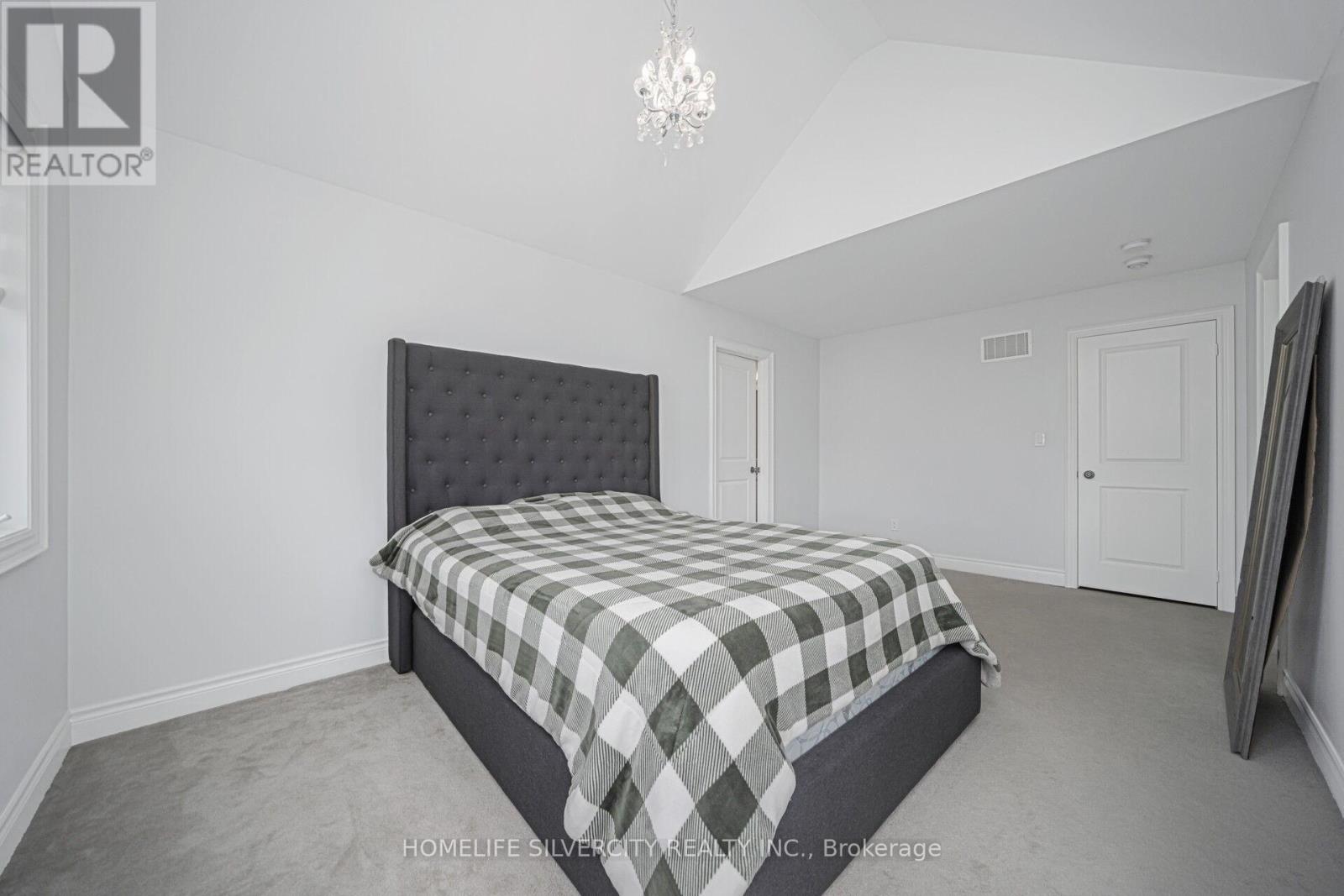 8 MITCHELL CRESCENT - Image 29