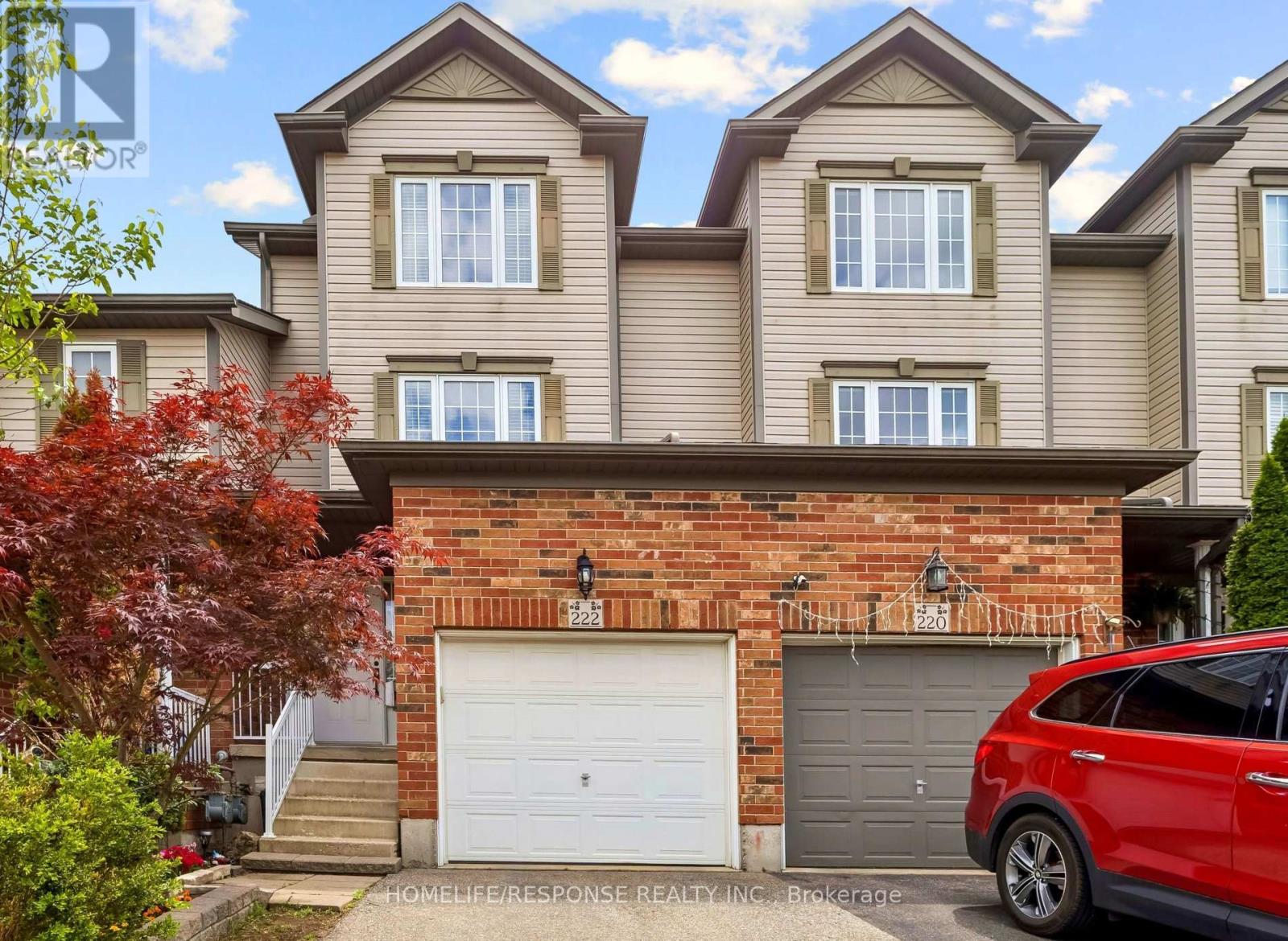222 SOPHIA CRESCENT — photo 3