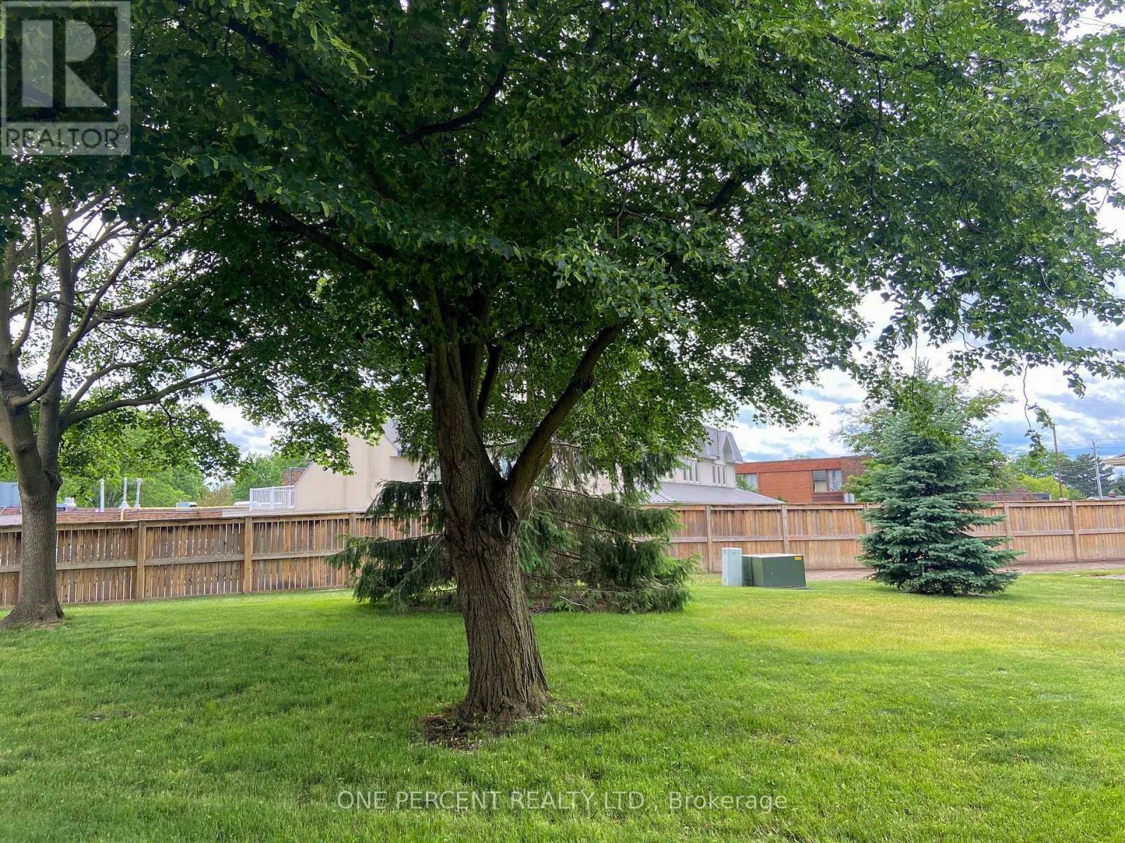 #22 275 PELHAM ROAD - 20