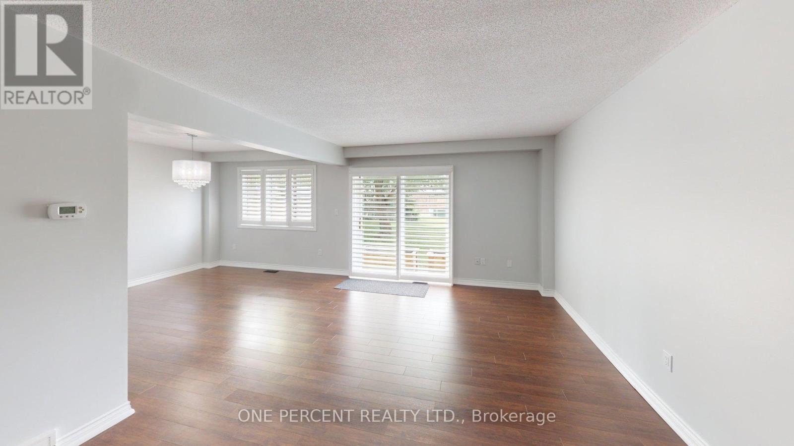 #22 275 PELHAM ROAD - 6