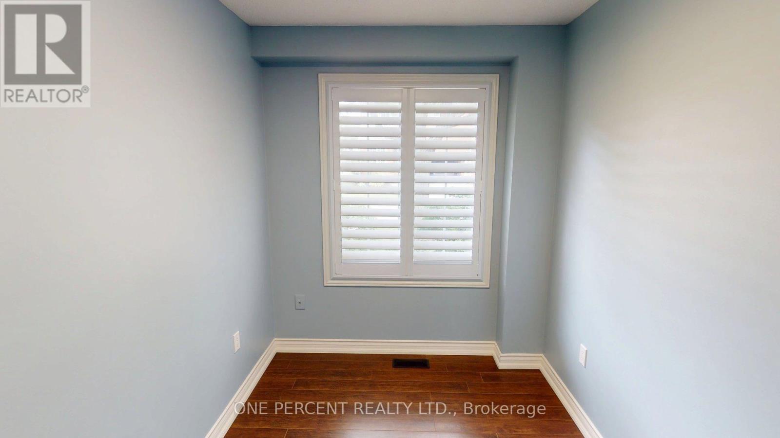#22 275 PELHAM ROAD - 8