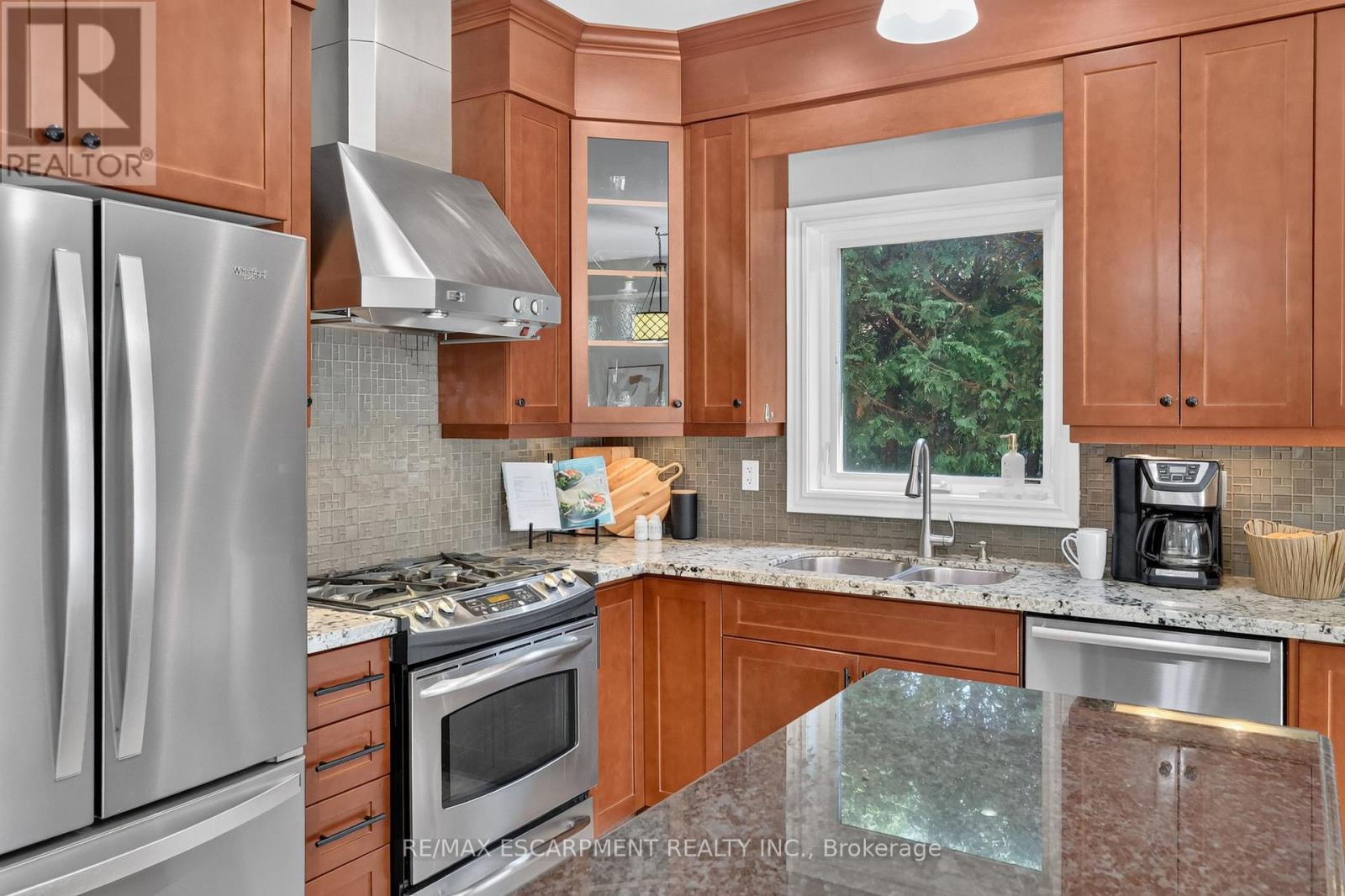 4852 NORTHGATE CRESCENT - 18