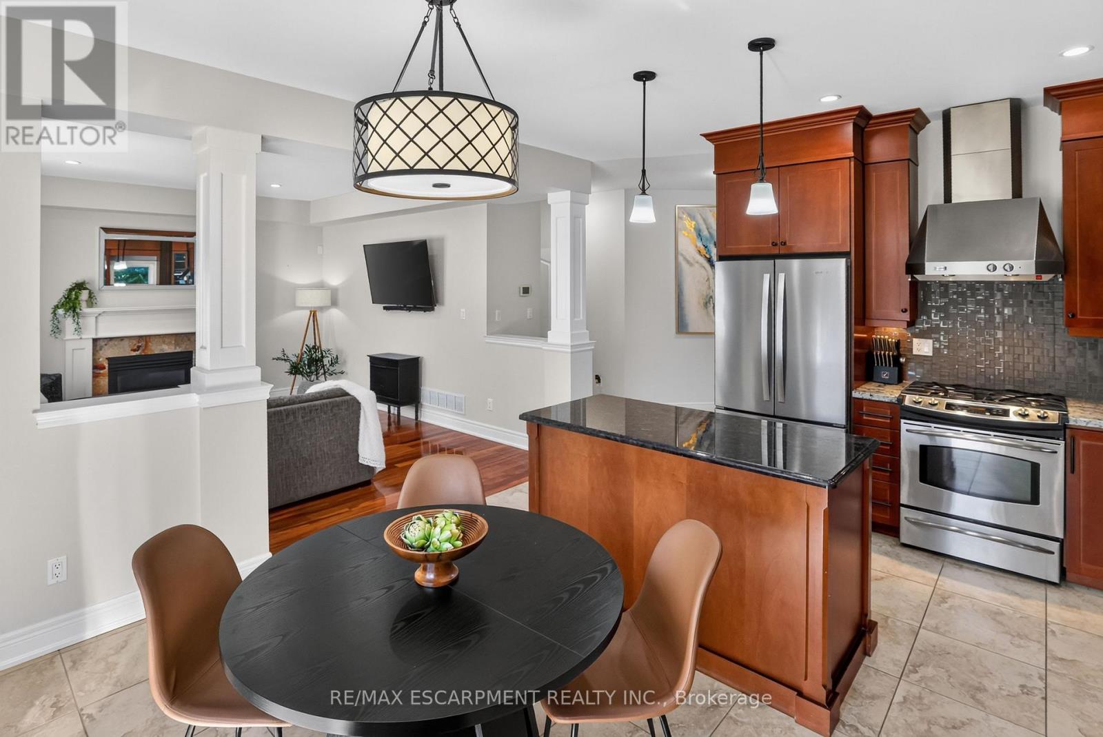 4852 NORTHGATE CRESCENT - 20