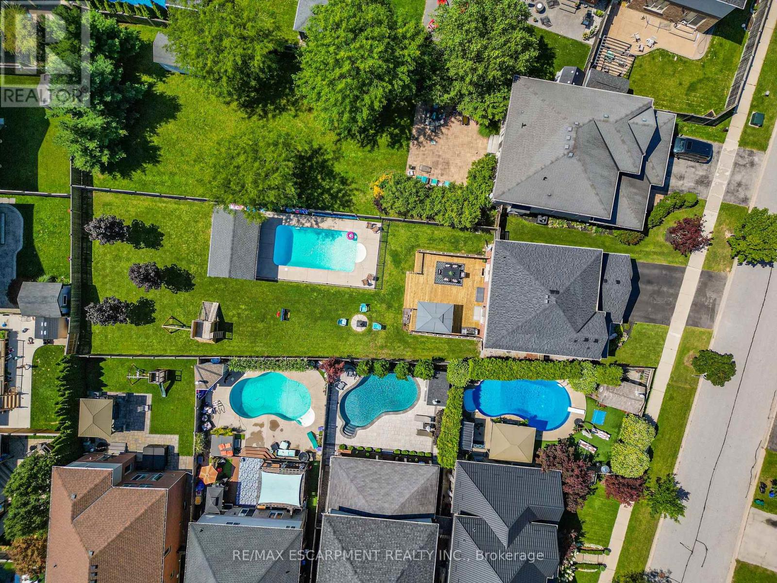4852 NORTHGATE CRESCENT - 41