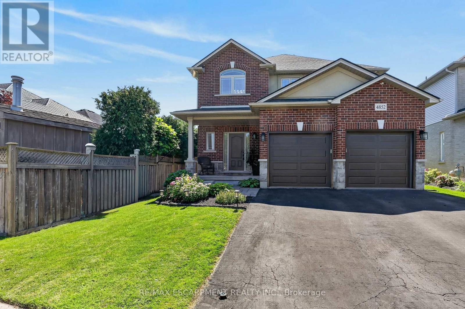 4852 NORTHGATE CRESCENT - 44