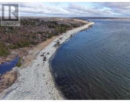 Round Bay Road, Round Bay, NS B0T1W0 Photo 15