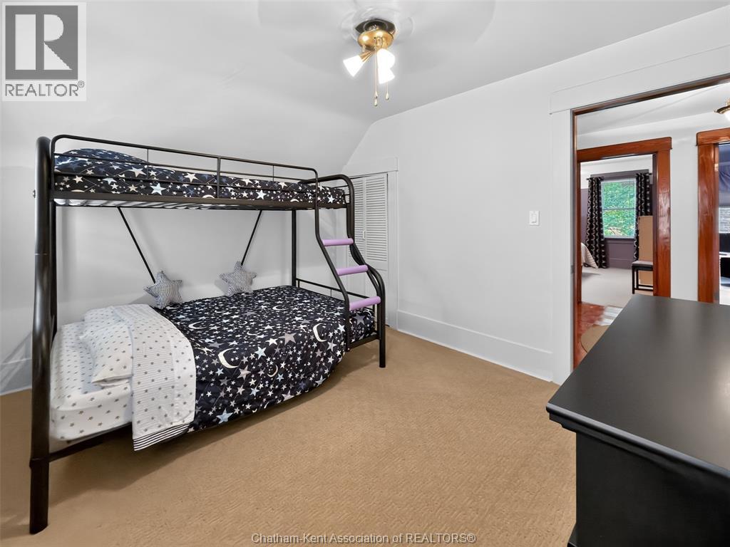 15 Ellwood AVENUE - 23