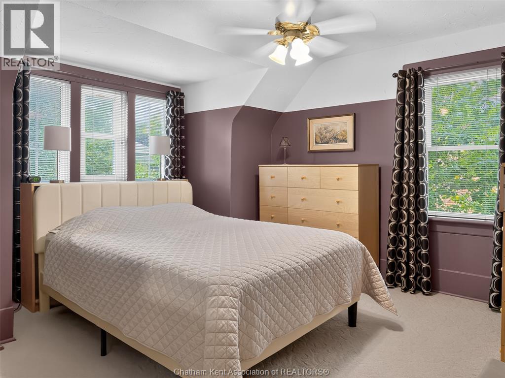 15 Ellwood AVENUE - Image 24