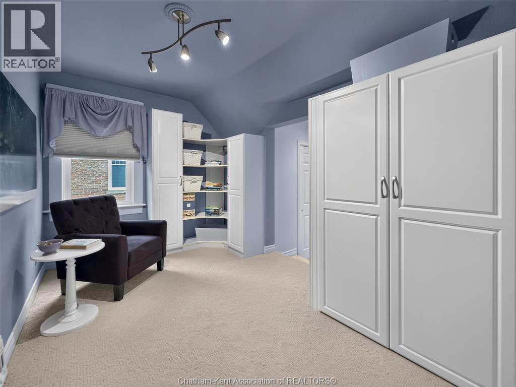 15 Ellwood AVENUE - 25