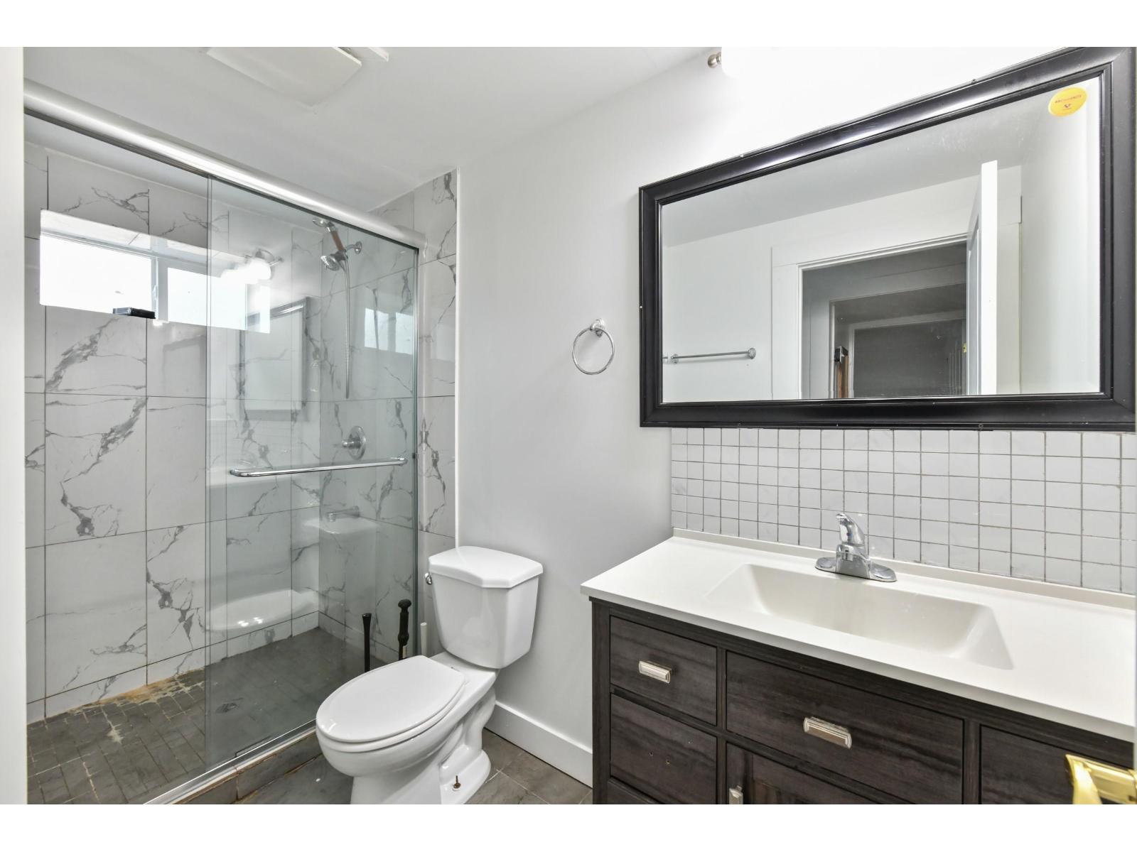6 Bed, 3 Bath House for Sale in Surrey – 17424 64 AVENUE, Surrey – MLS# R3158773 - Image 28