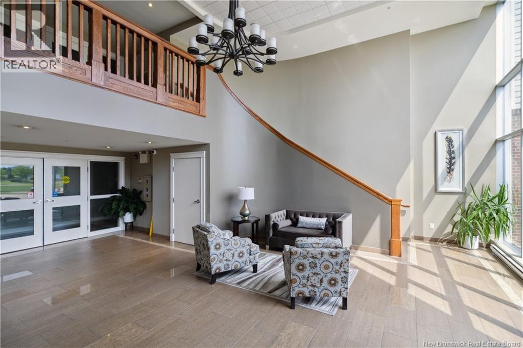 #208 185 Royal Oaks Boulevard - Image 4