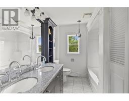 14 Flemings Hill thumbnail 22
