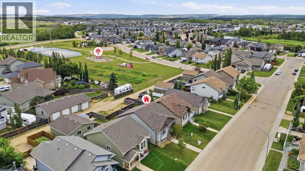 Listing photo – 42 Pondersoa Avenue, Blackfalds