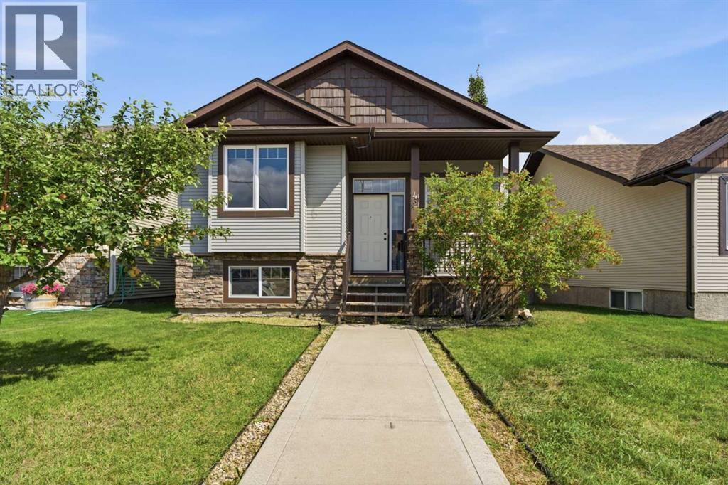 42 Ponderosa Avenue