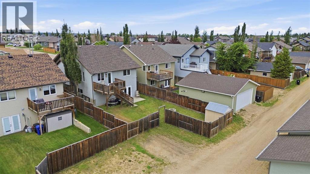 Listing photo – 42 Pondersoa Avenue, Blackfalds