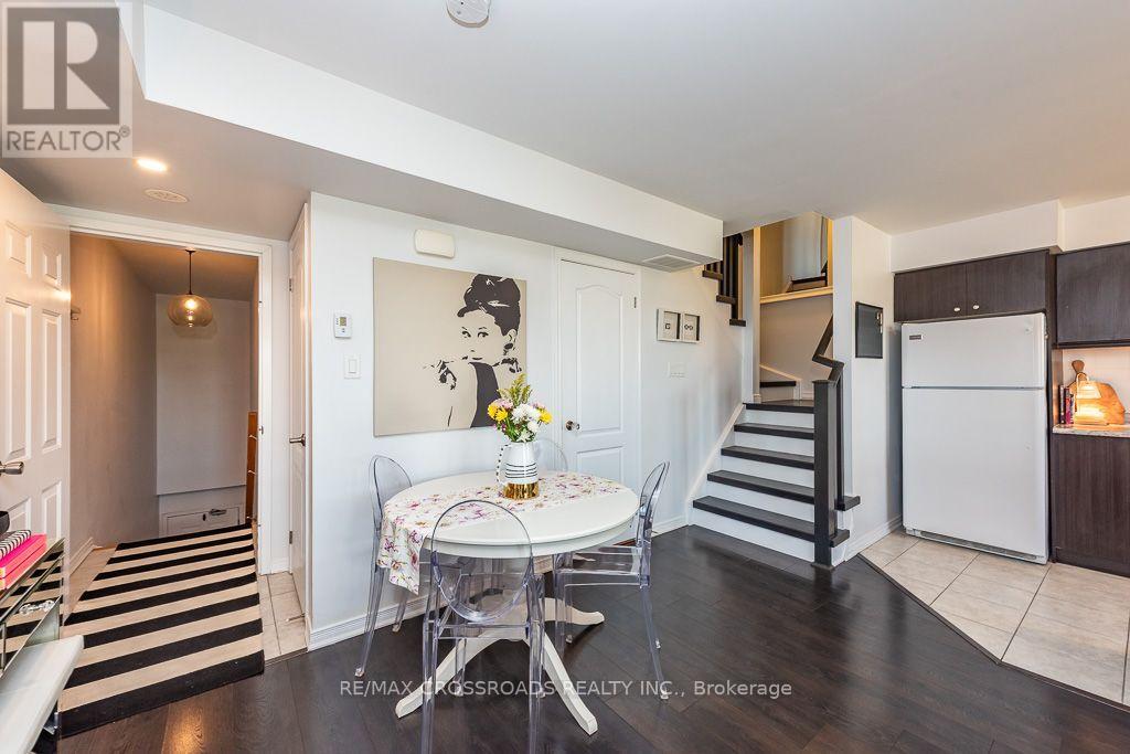 #29 2441 GREENWICH DRIVE - 29
