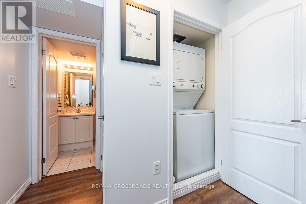 #29 2441 GREENWICH DRIVE - 36