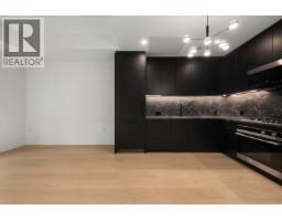 122 650 E 2nd Street, North Vancouver, BC V7L1E3 Photo 9