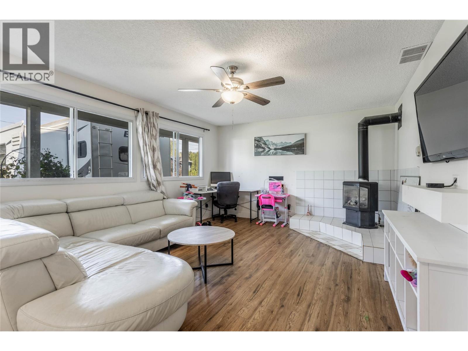 465 Bach Road - 14