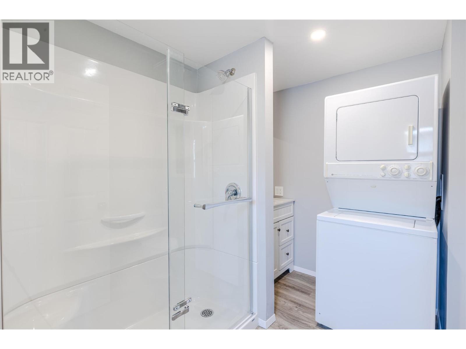 #21 1421 Erickson Road - Image 9