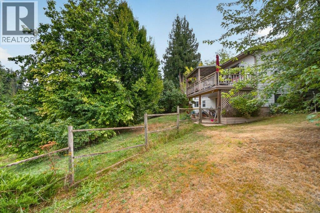1791 15 Avenue NE - 54