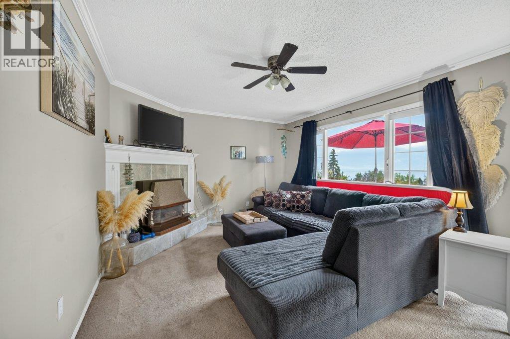 1791 15 Avenue NE - Image 9