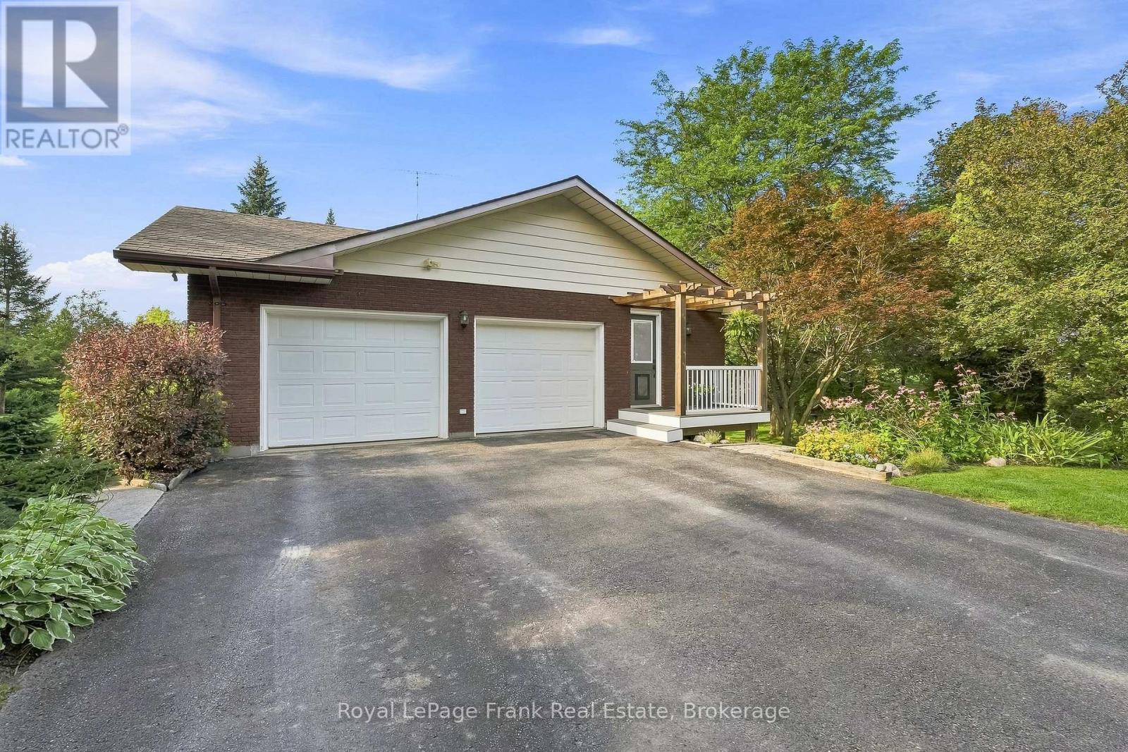2407 ASHBRIDGE ROAD - 12