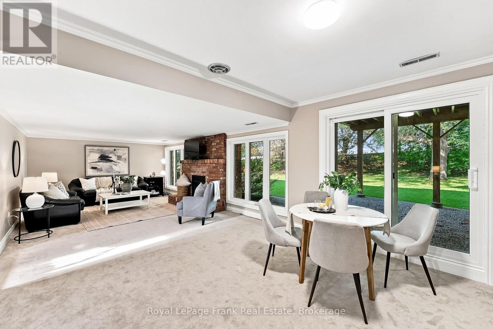 2407 ASHBRIDGE ROAD - 29
