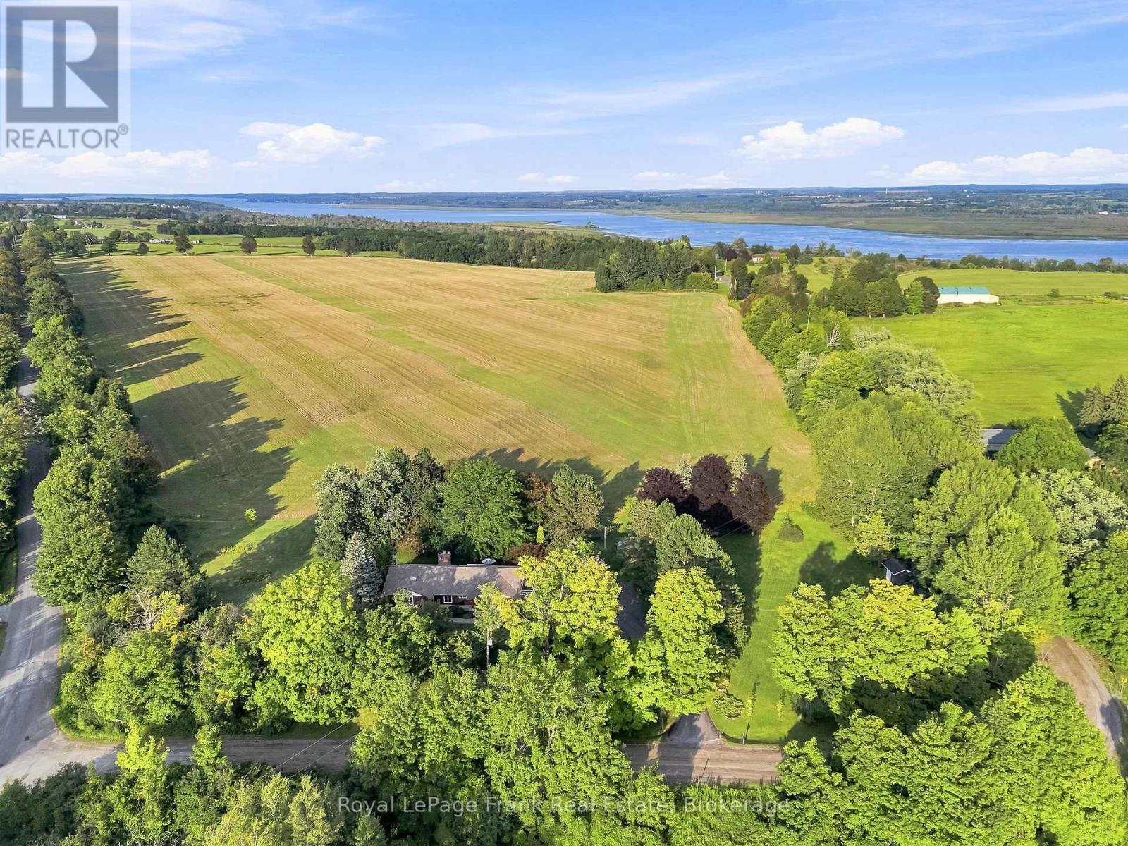 2407 ASHBRIDGE ROAD - 7
