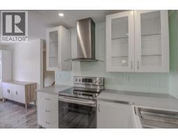 8408 Berkley Road NW - photo 10