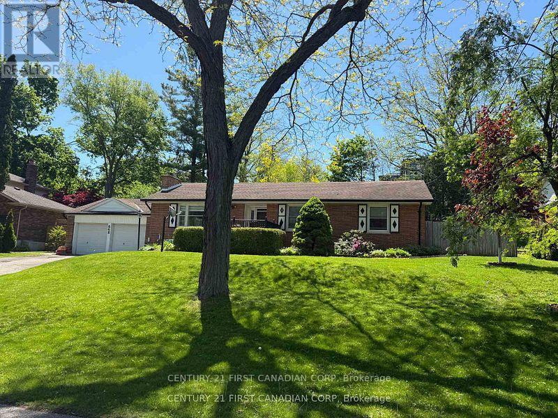 3 bedroom Single Family exterior, 648 Westwood Drive, Westmount, London, Ontario