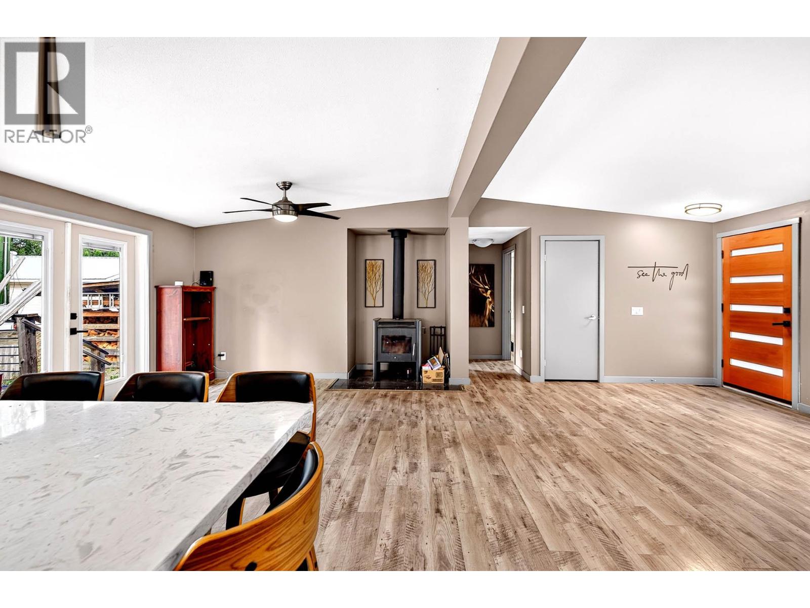 361 RIDGE Drive Unit# 11, Clearwater