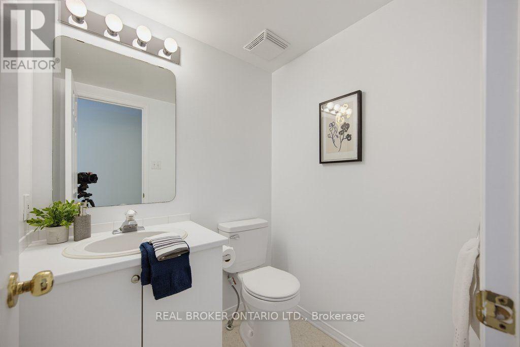 2000 OAKBROOK CIRCLE - Image 10