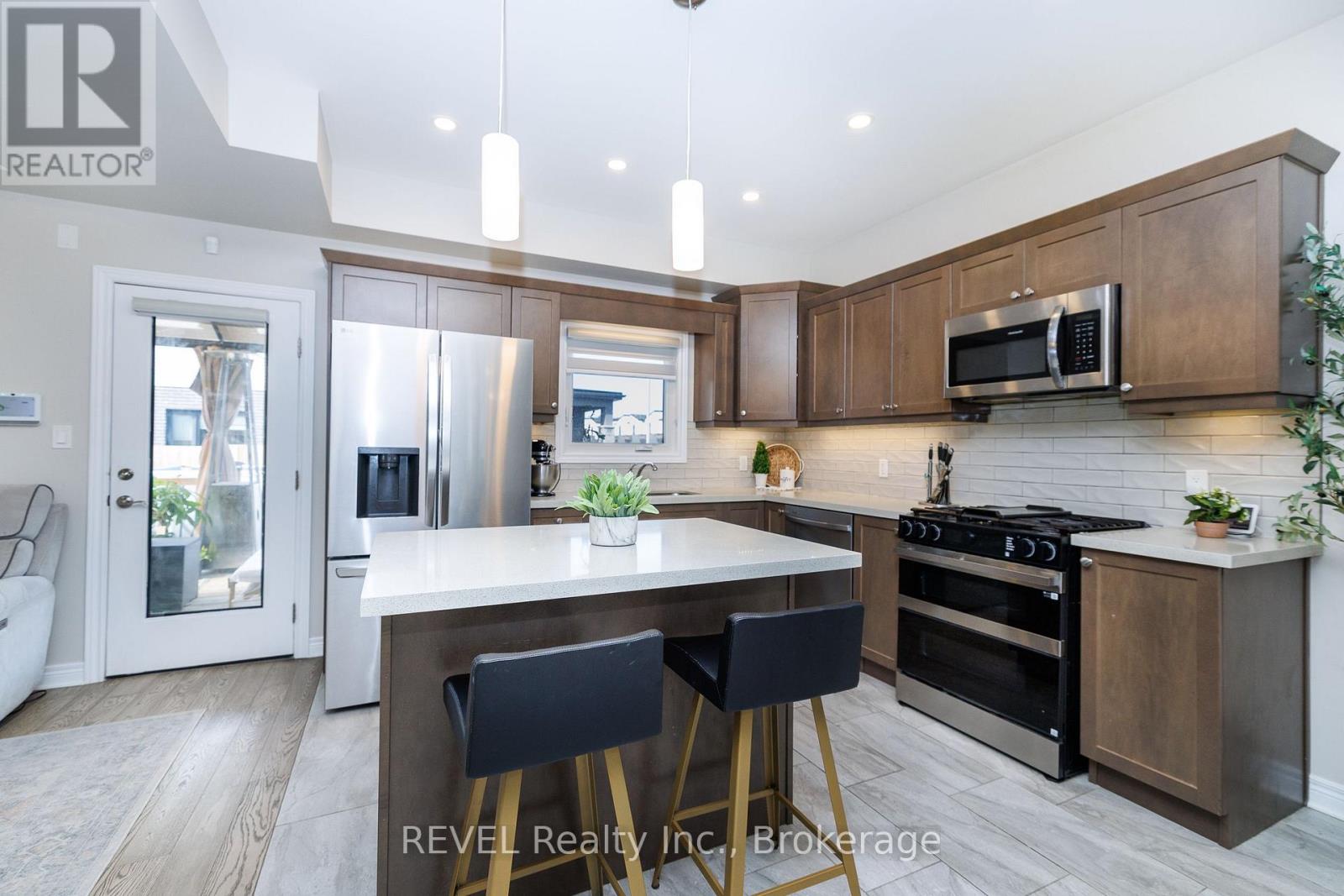8961 EMILY BOULEVARD - Image 6