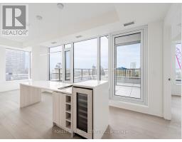 2411 - 11 Yorkville Avenue, Toronto, ON M4W1L2 Photo 6