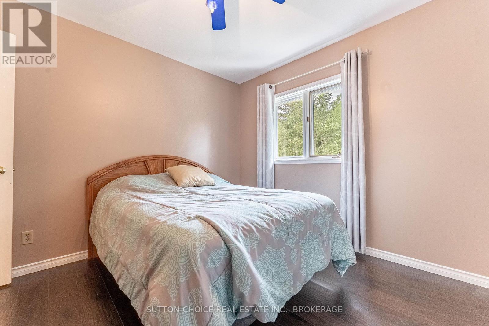 246 YONGE STREET - Image 16