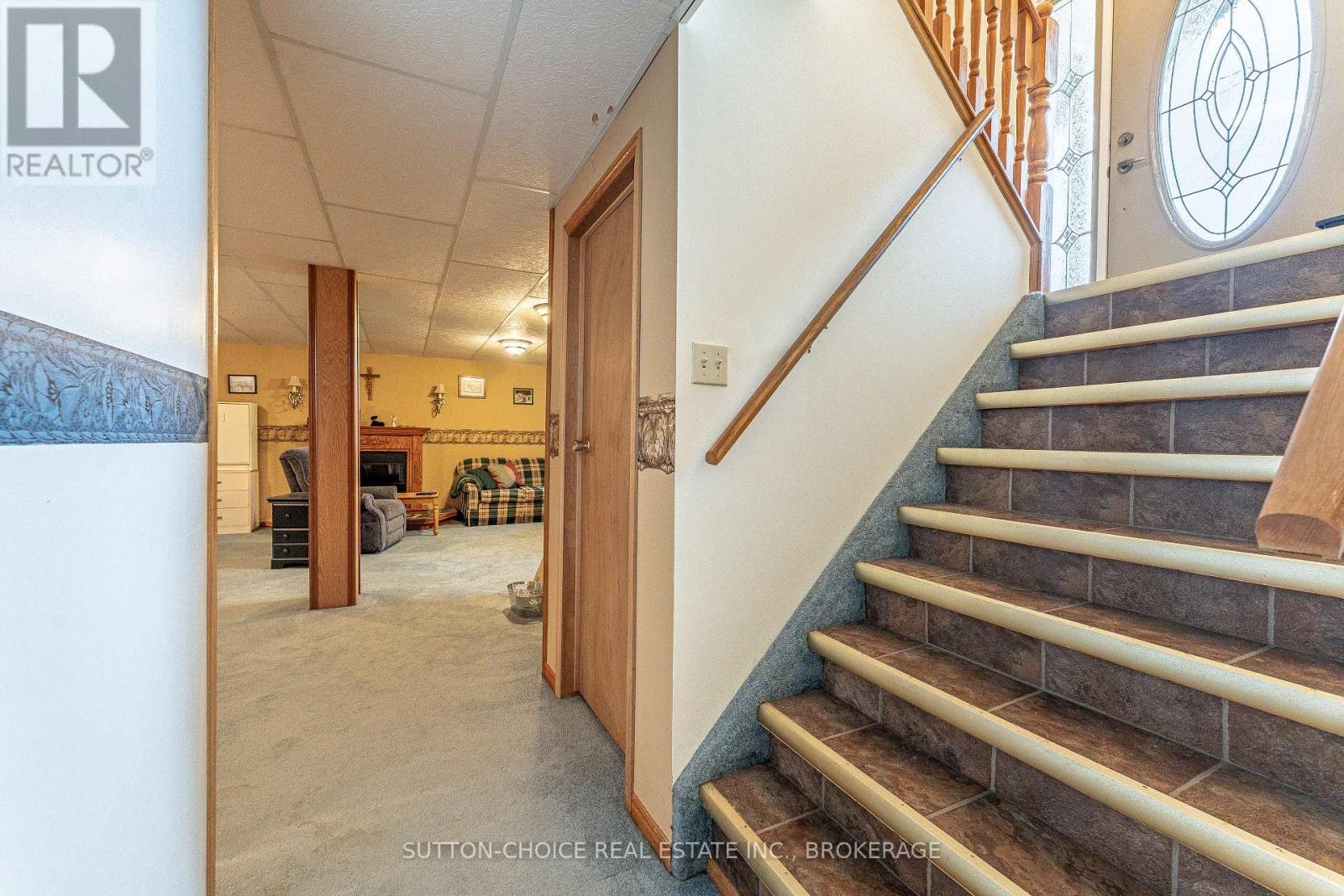 246 YONGE STREET - Image 25