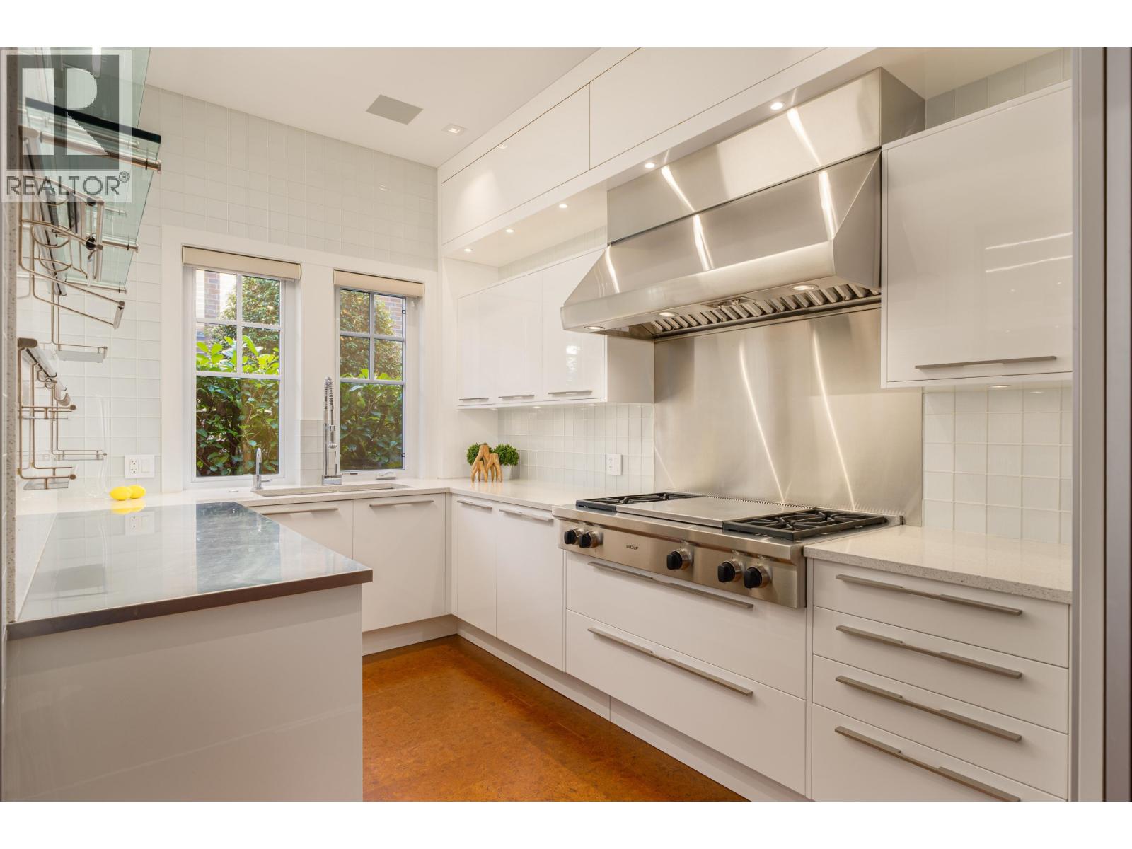 6 Bed, 8 Bath House for Sale in Vancouver – 5961 CHURCHILL STREET, Vancouver – MLS# R3158997 - Image 12