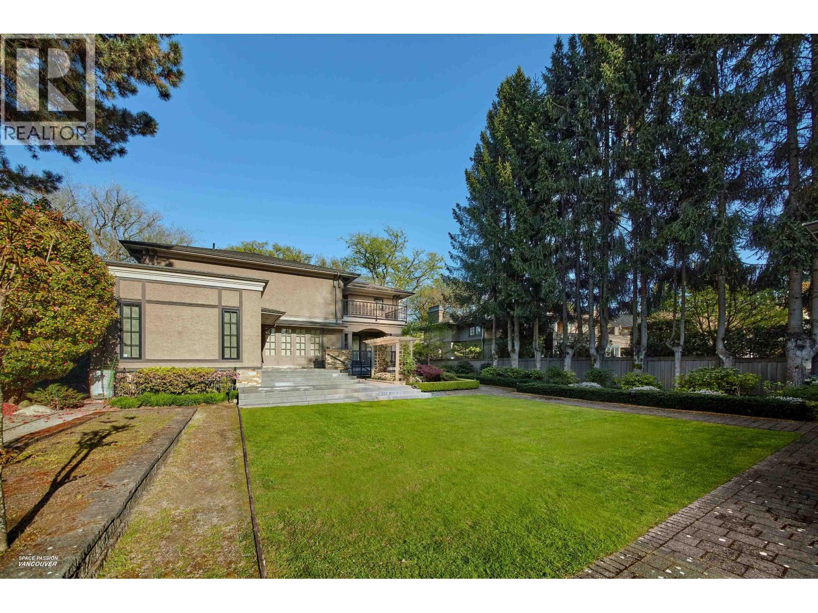 6 Bed, 8 Bath House for Sale in Vancouver – 5961 CHURCHILL STREET, Vancouver – MLS# R3158997 - Image 36